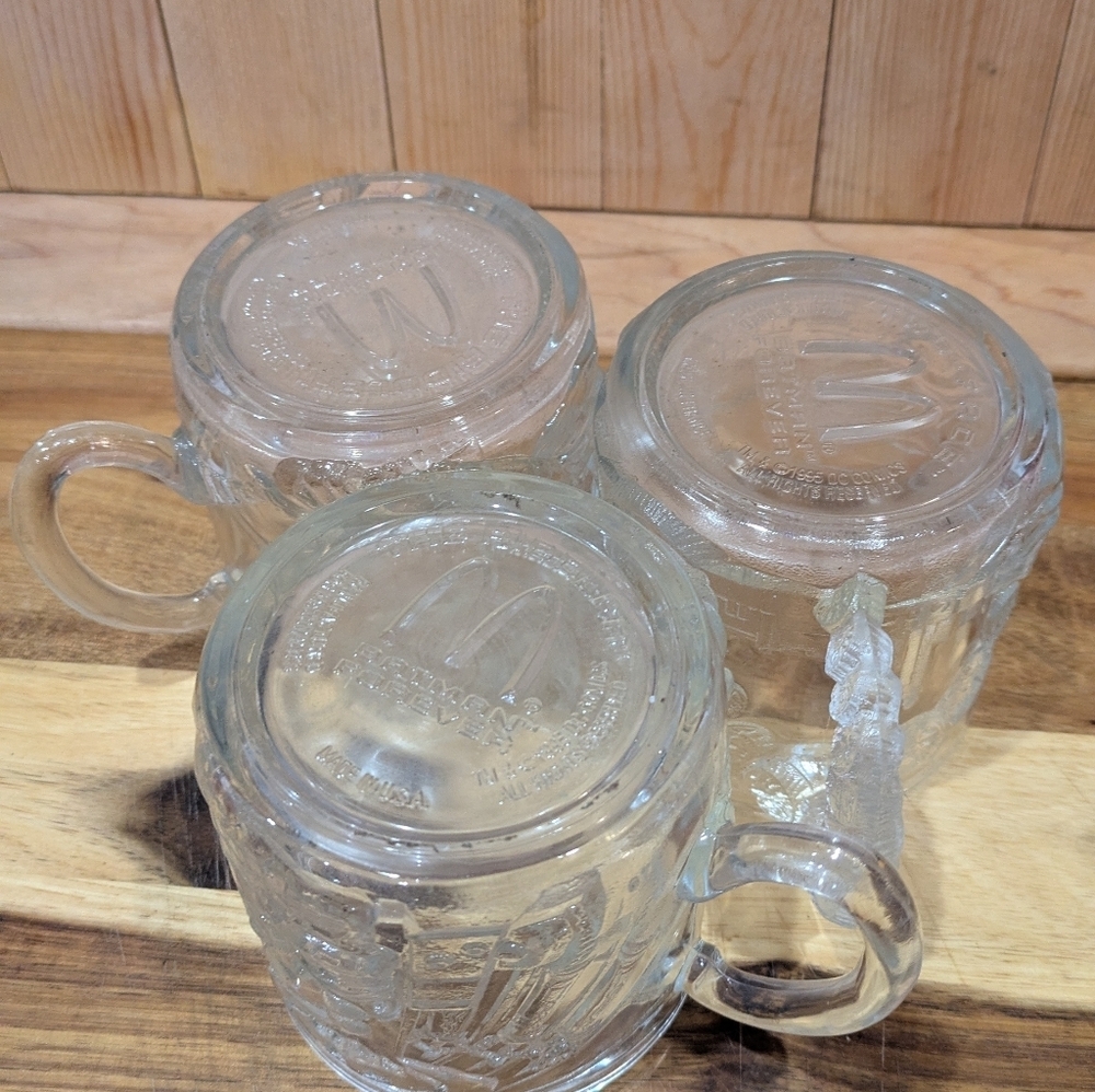 McDonald's Batman Forever Clear Glass Mugs Set Of 3 - Picture 7 of 7